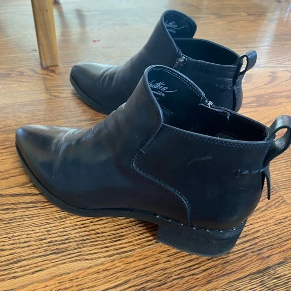Nice ankle boots - Picture 2 of 10
